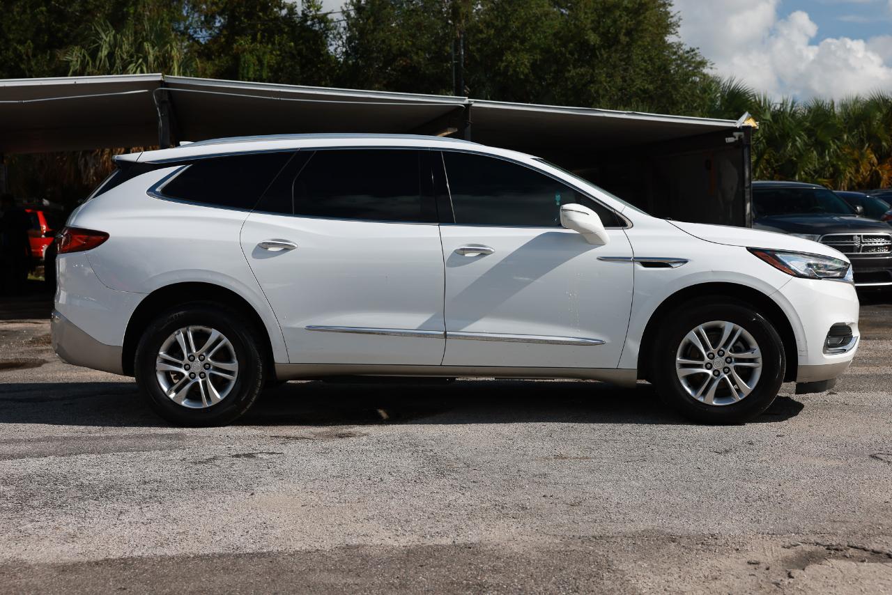 Buick Enclave photo 13