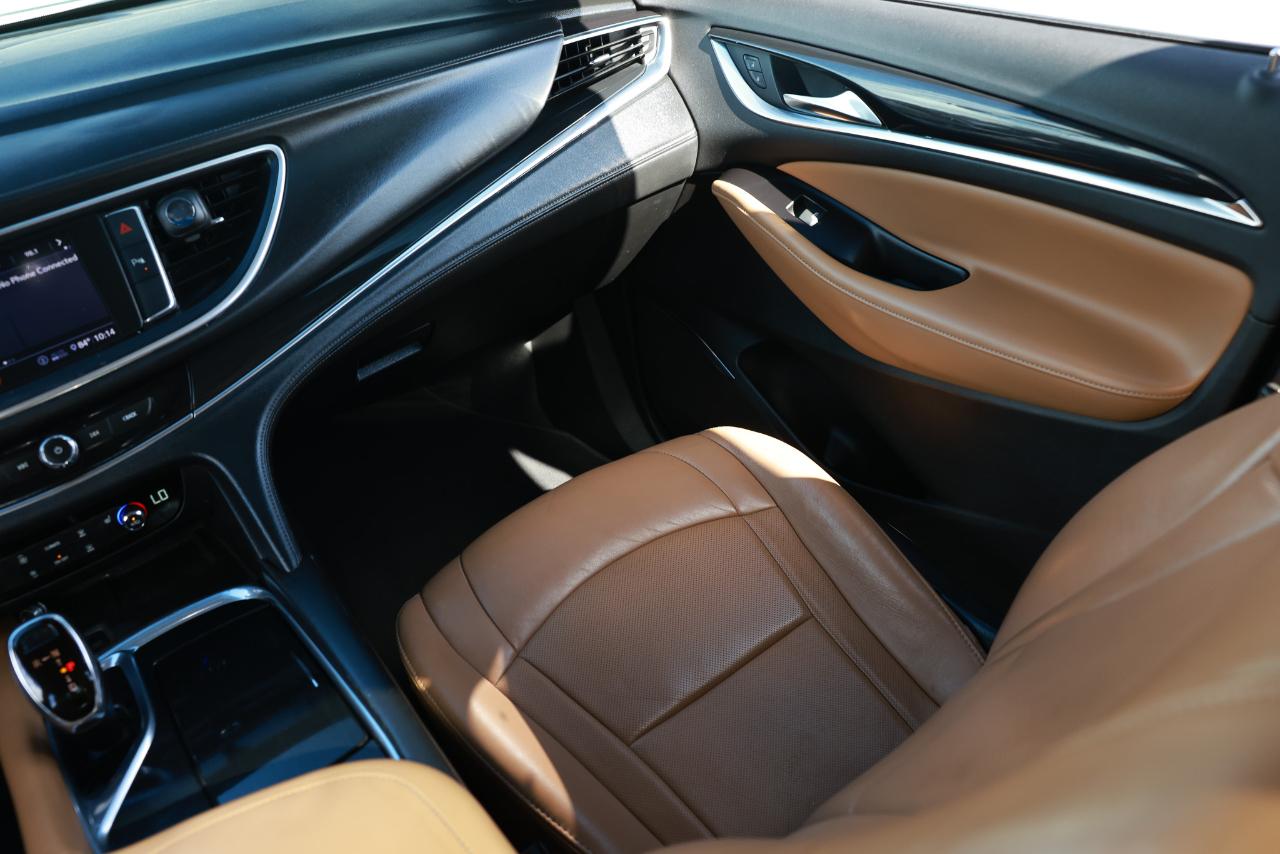 Buick Enclave photo 23