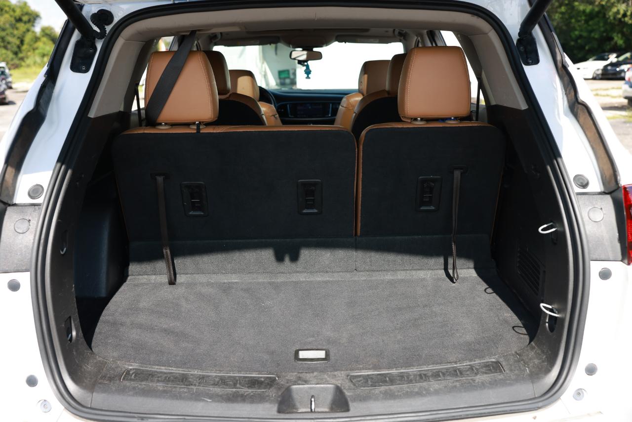 Buick Enclave photo 26
