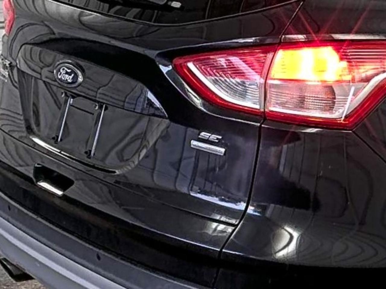Ford Escape  2014