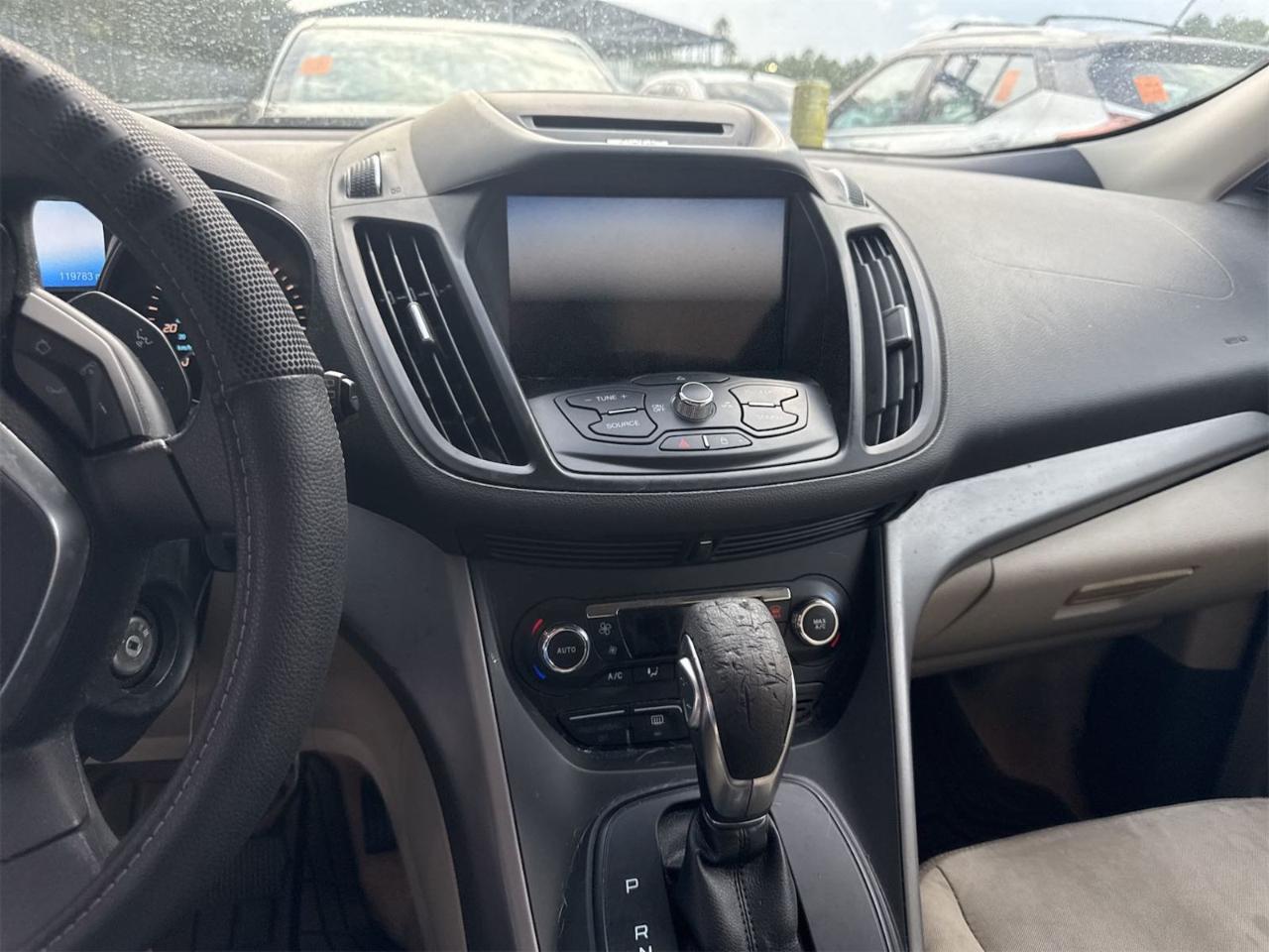 Ford Escape  2014