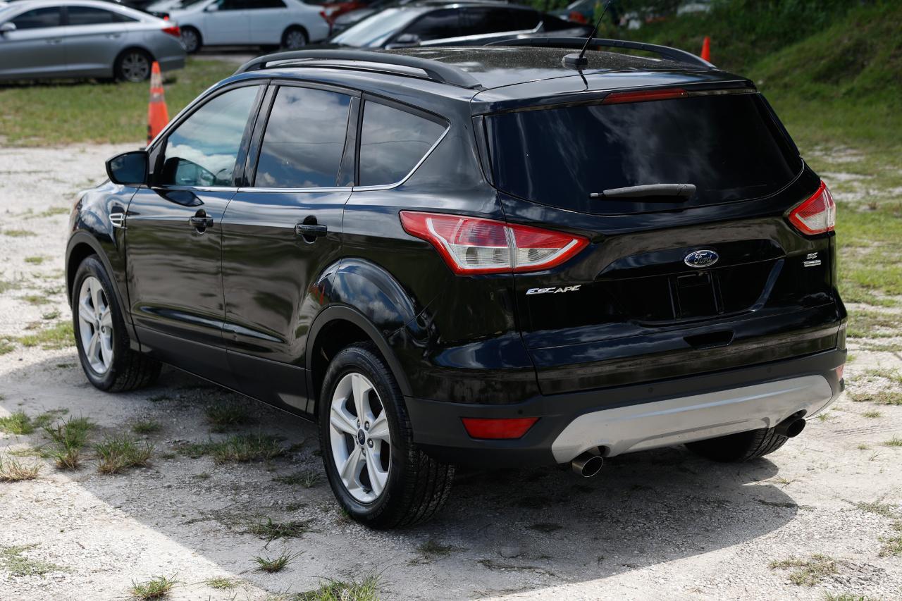 Ford Escape  2014