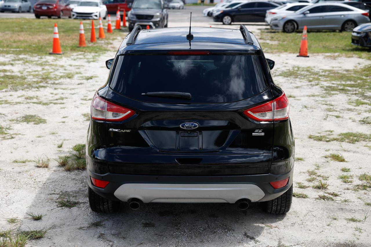 Ford Escape  2014