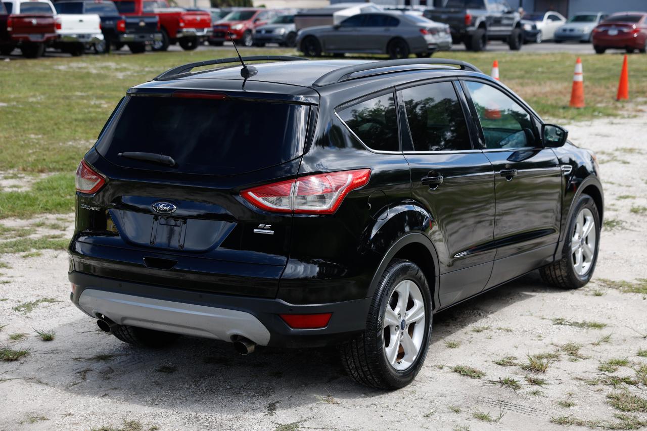 Ford Escape  2014