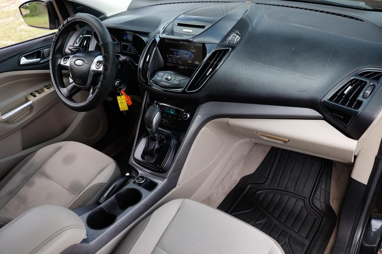Ford Escape  2014