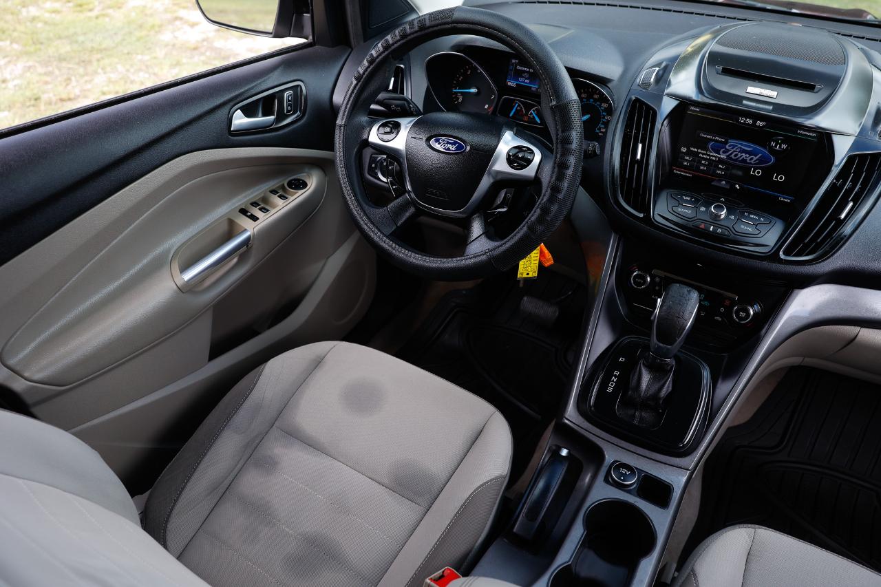 Ford Escape  2014