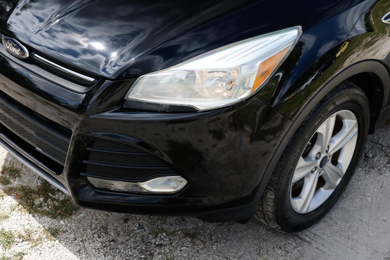 Ford Escape  2014