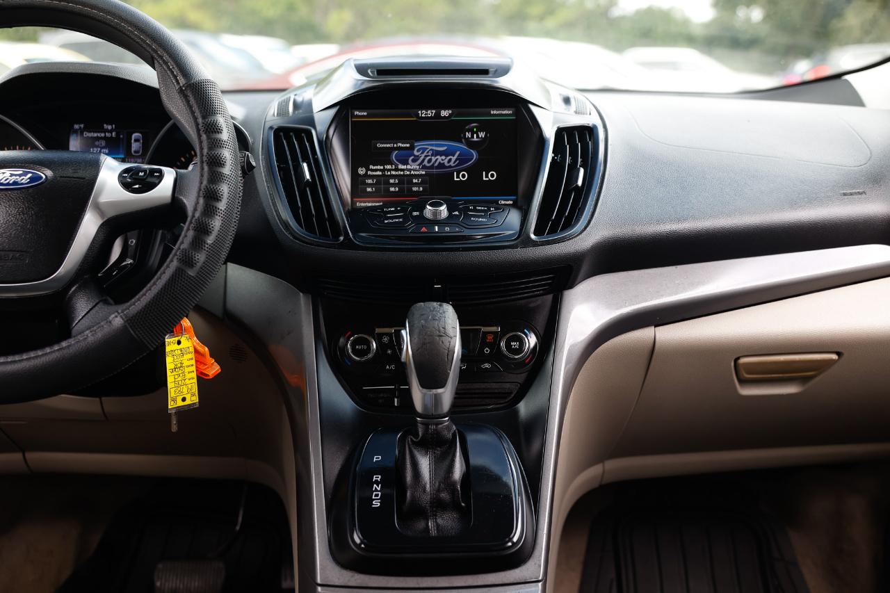 Ford Escape  2014