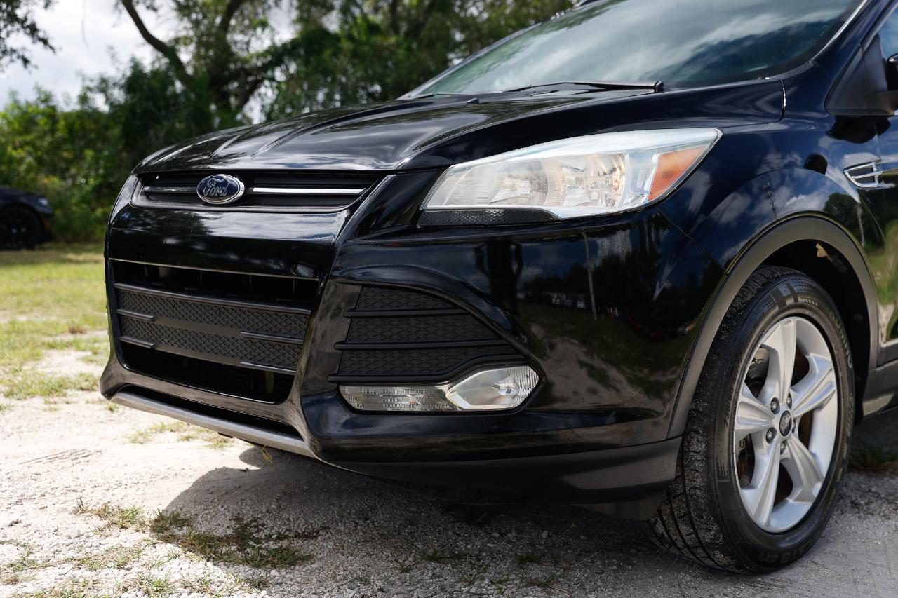 Ford Escape  2014