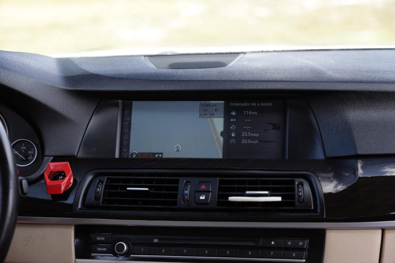 BMW 528i photo 34