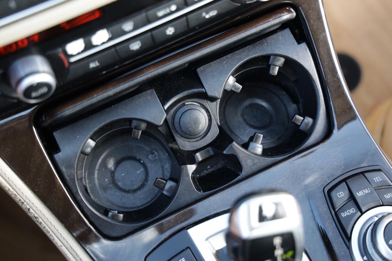 BMW 528i photo 36