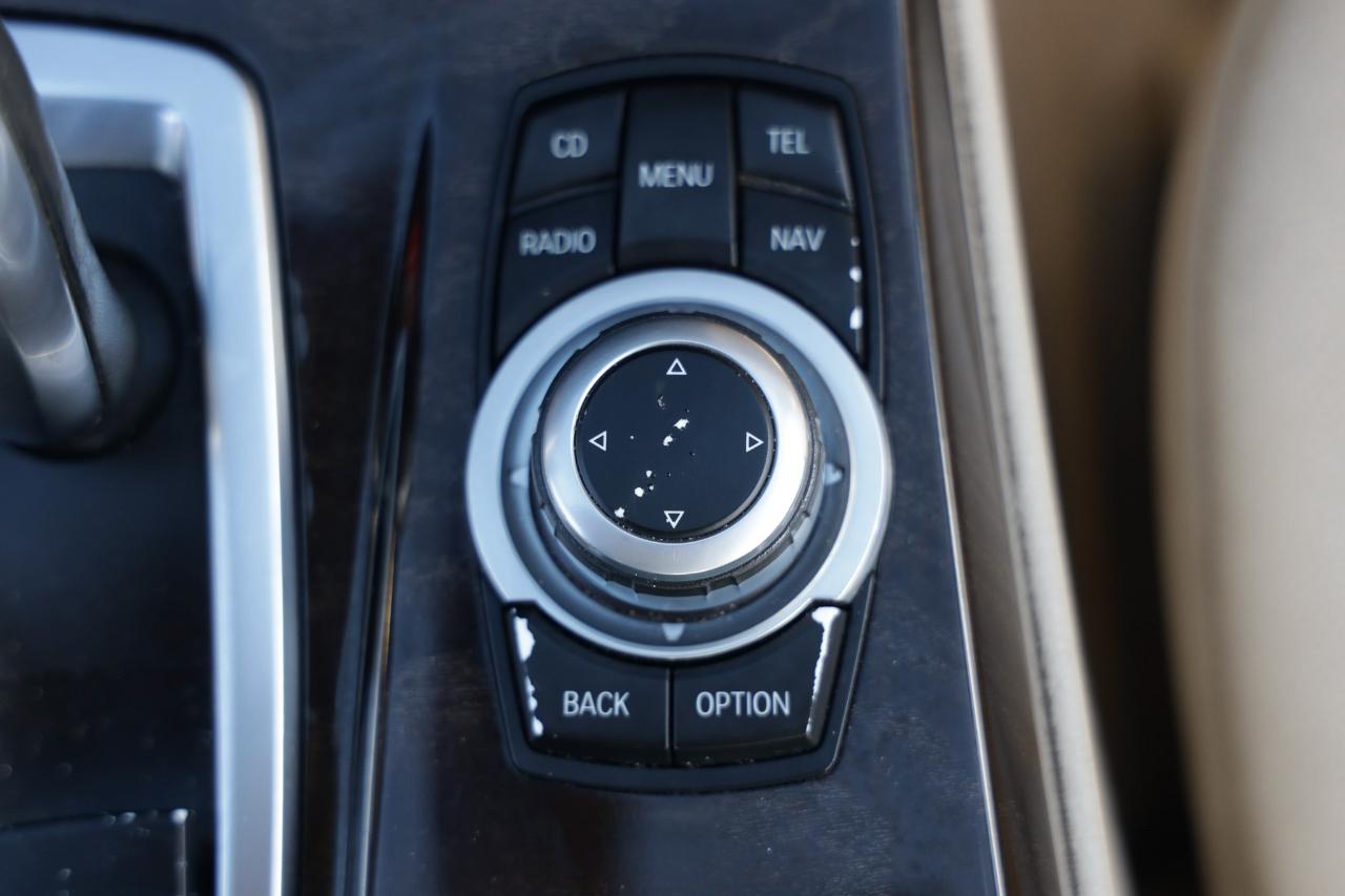 BMW 528i photo 37