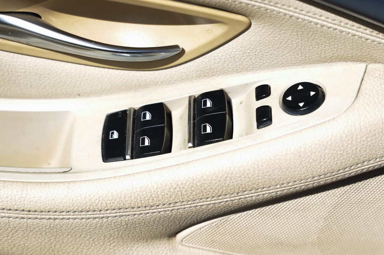 BMW 528i photo 41