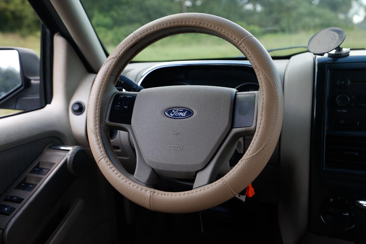Ford Explorer  2007