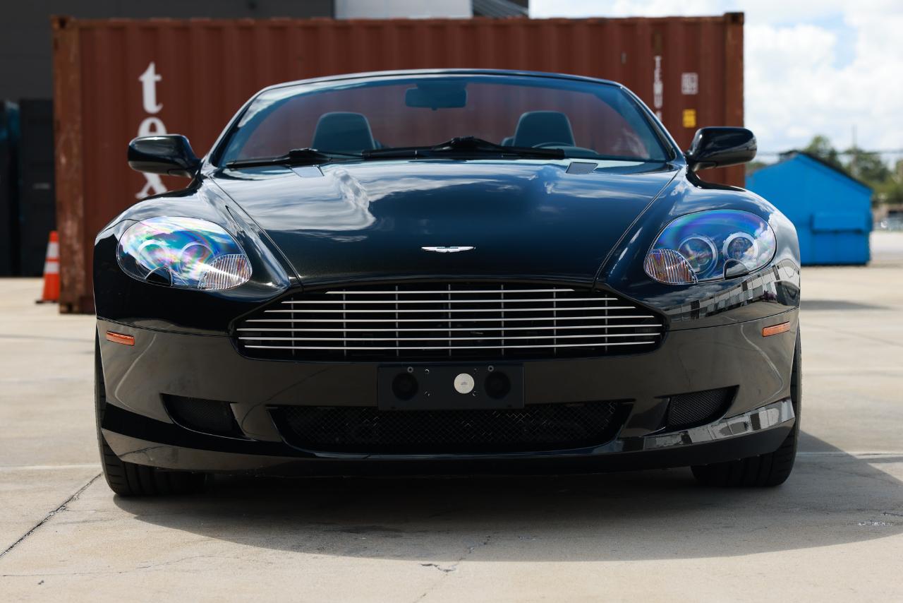 Aston Martin DB9  2006