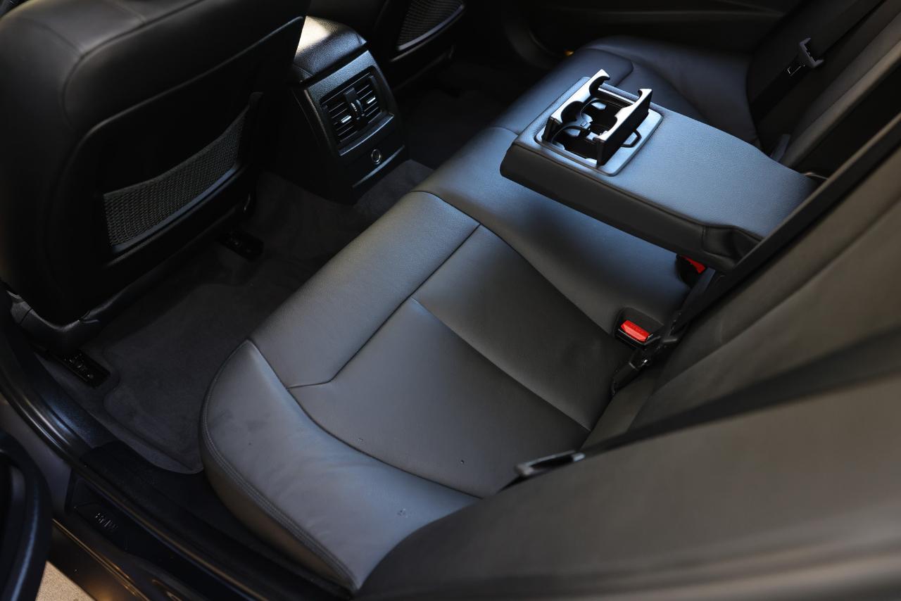 BMW 3 Series  2013