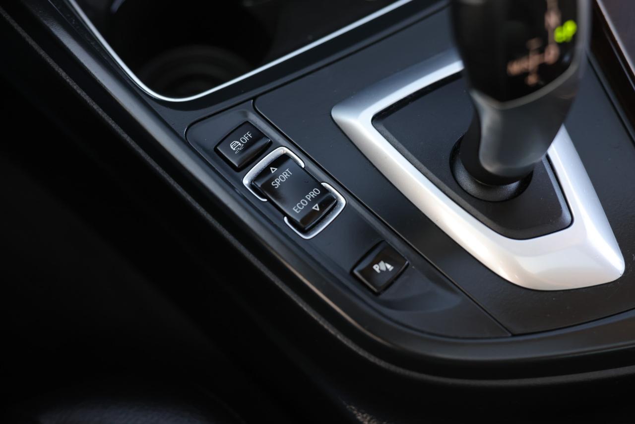 BMW 3 Series  2013