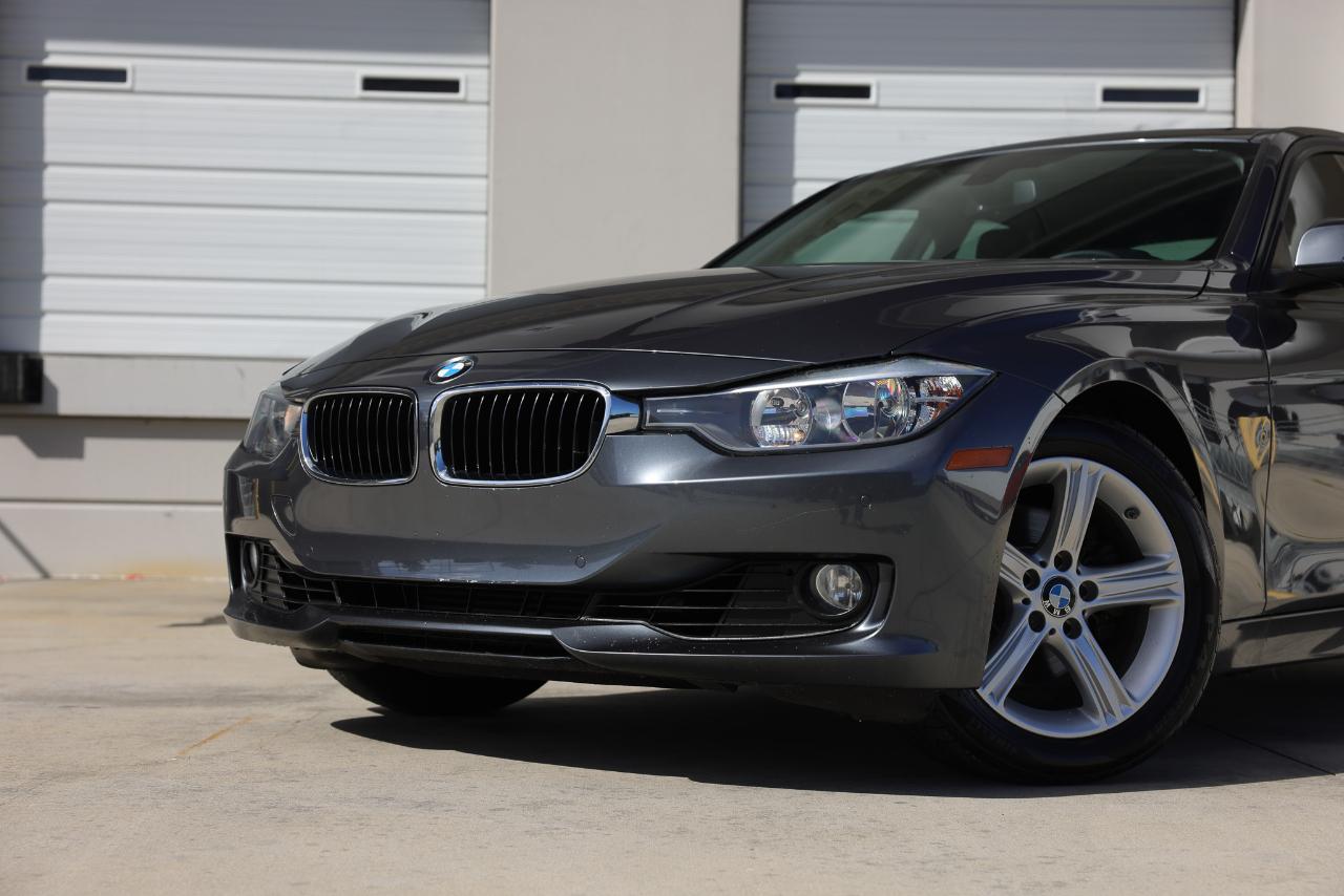BMW 3 Series  2013