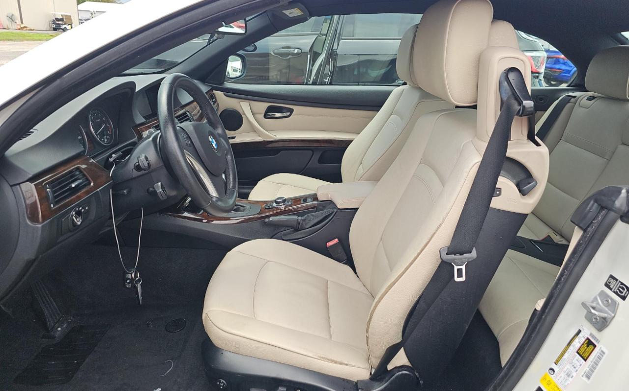 BMW 3 Series  2013