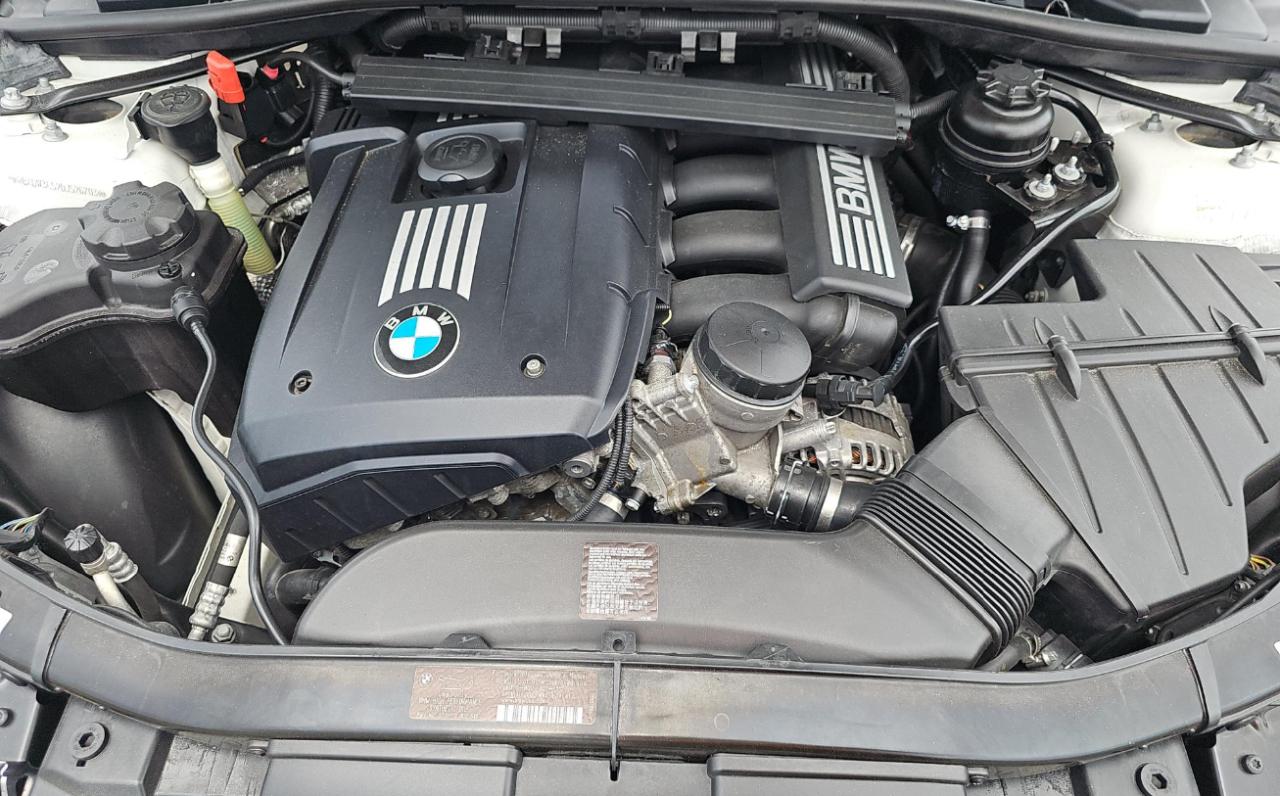 BMW 3 Series  2013