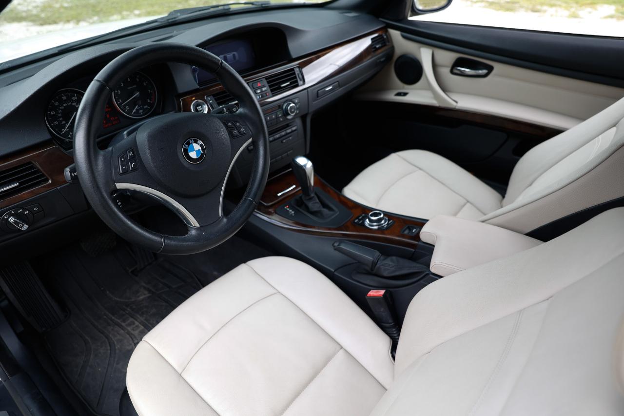 BMW 328i photo 4