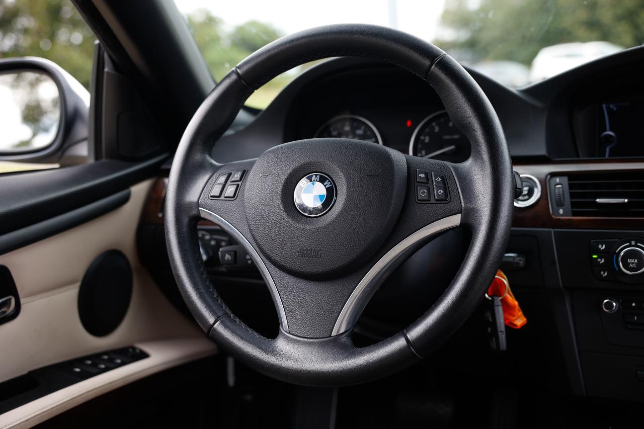 BMW 328i photo 27