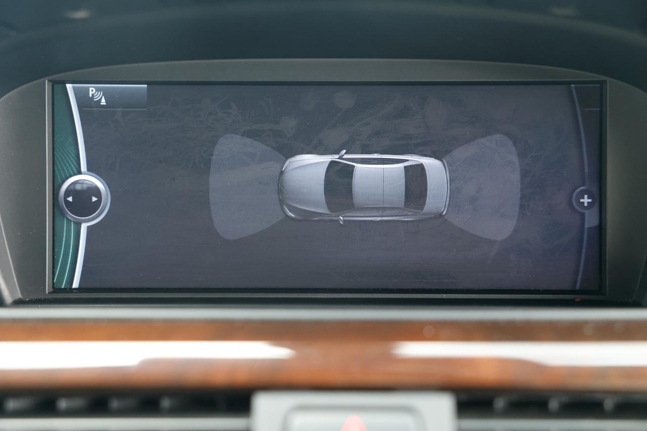 BMW 328i photo 34