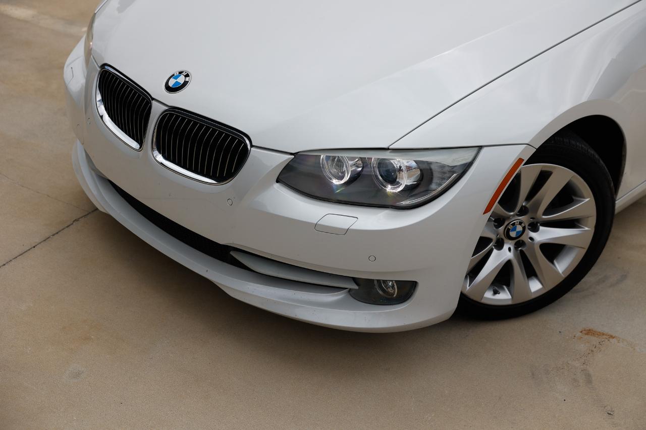 BMW 328i photo 36