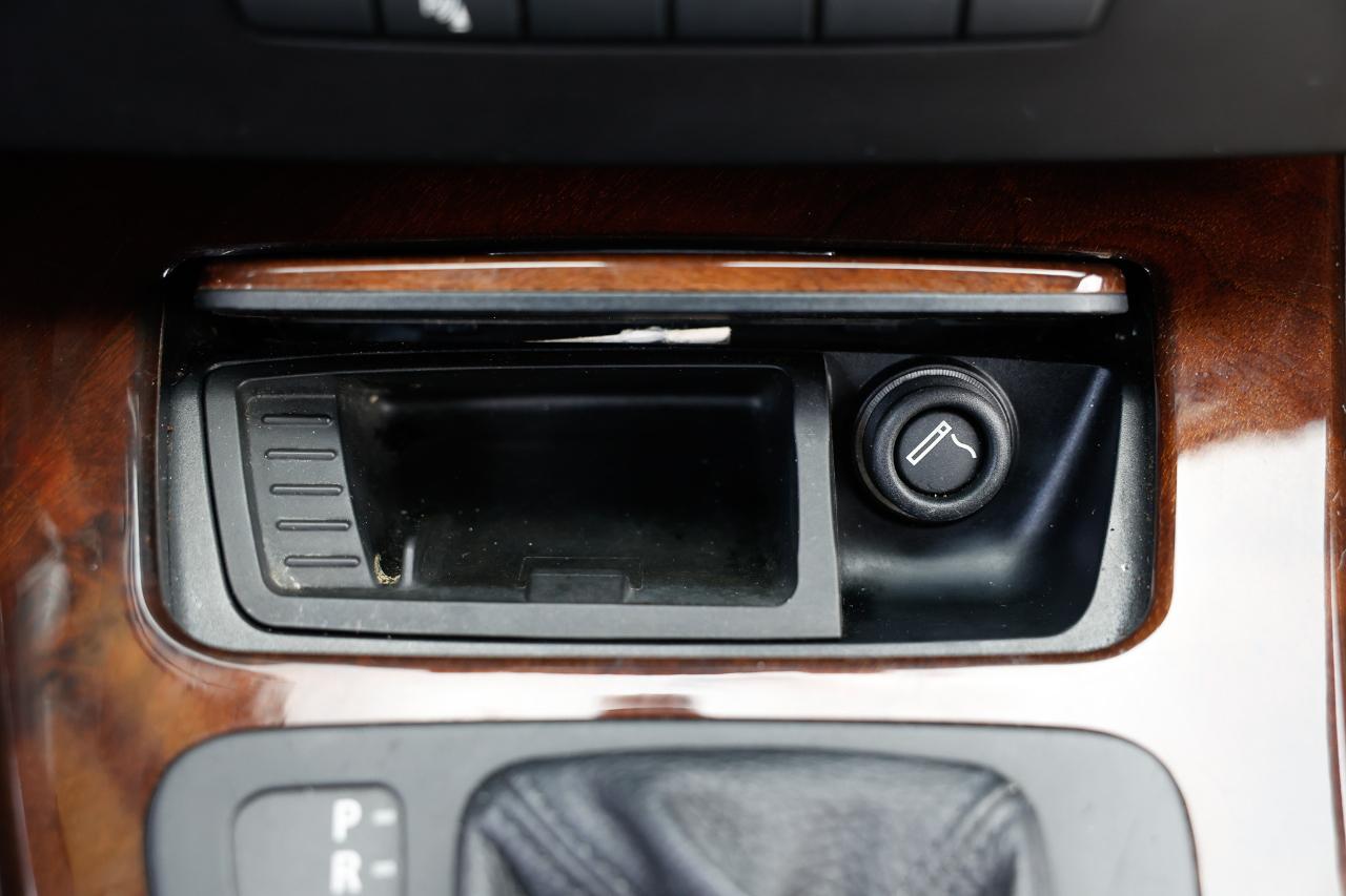 BMW 328i photo 38