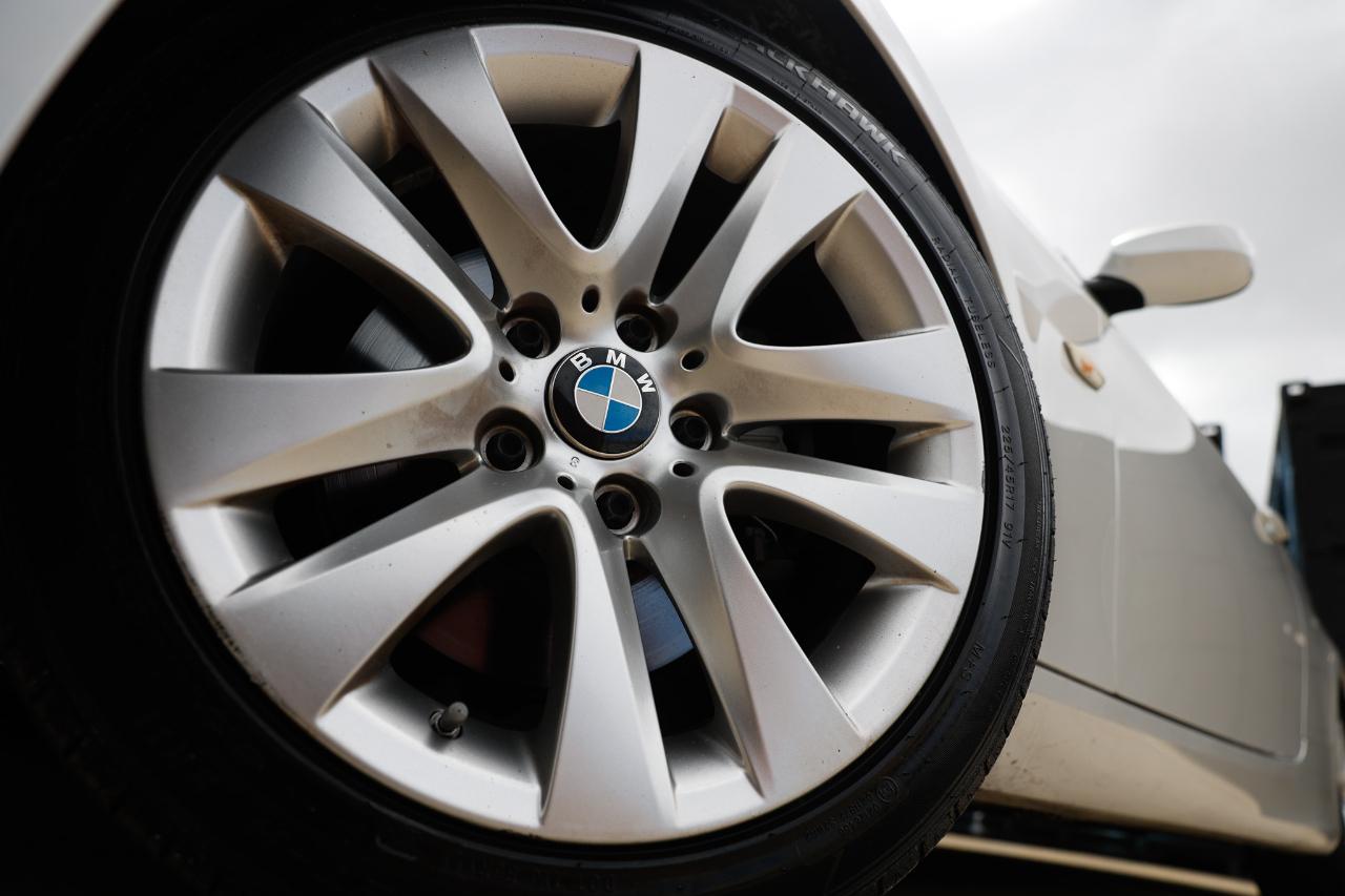BMW 328i photo 41