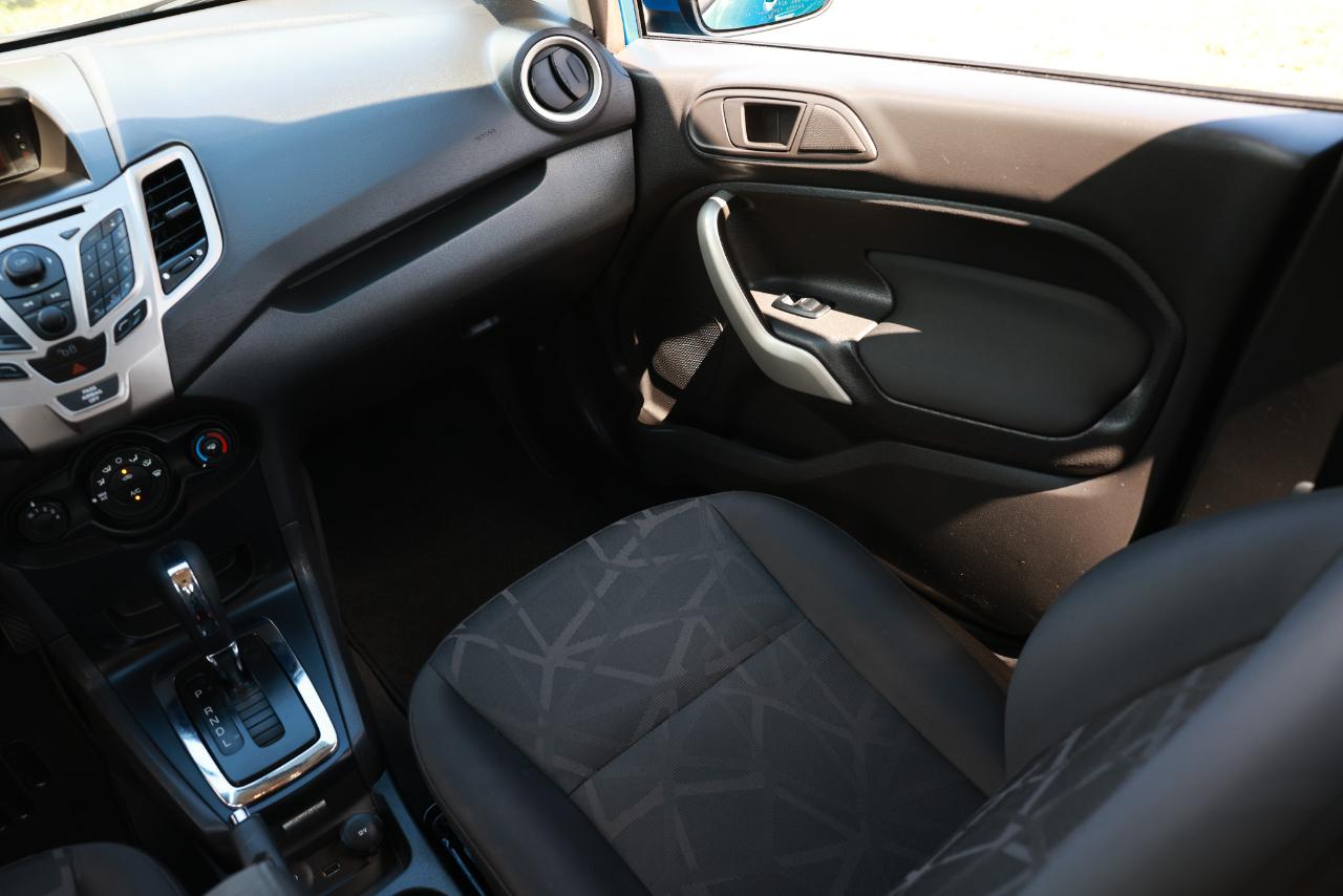 Ford Fiesta  2012