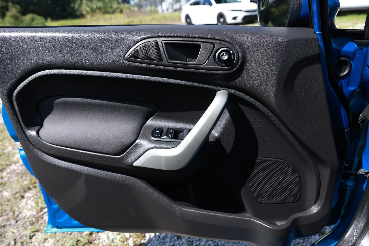 Ford Fiesta  2012
