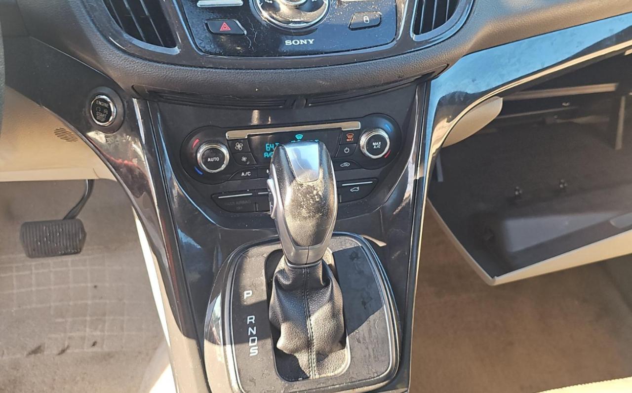 Ford Escape  2014