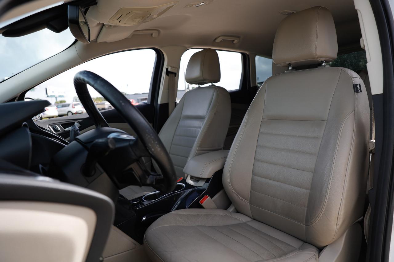 Ford Escape  2014