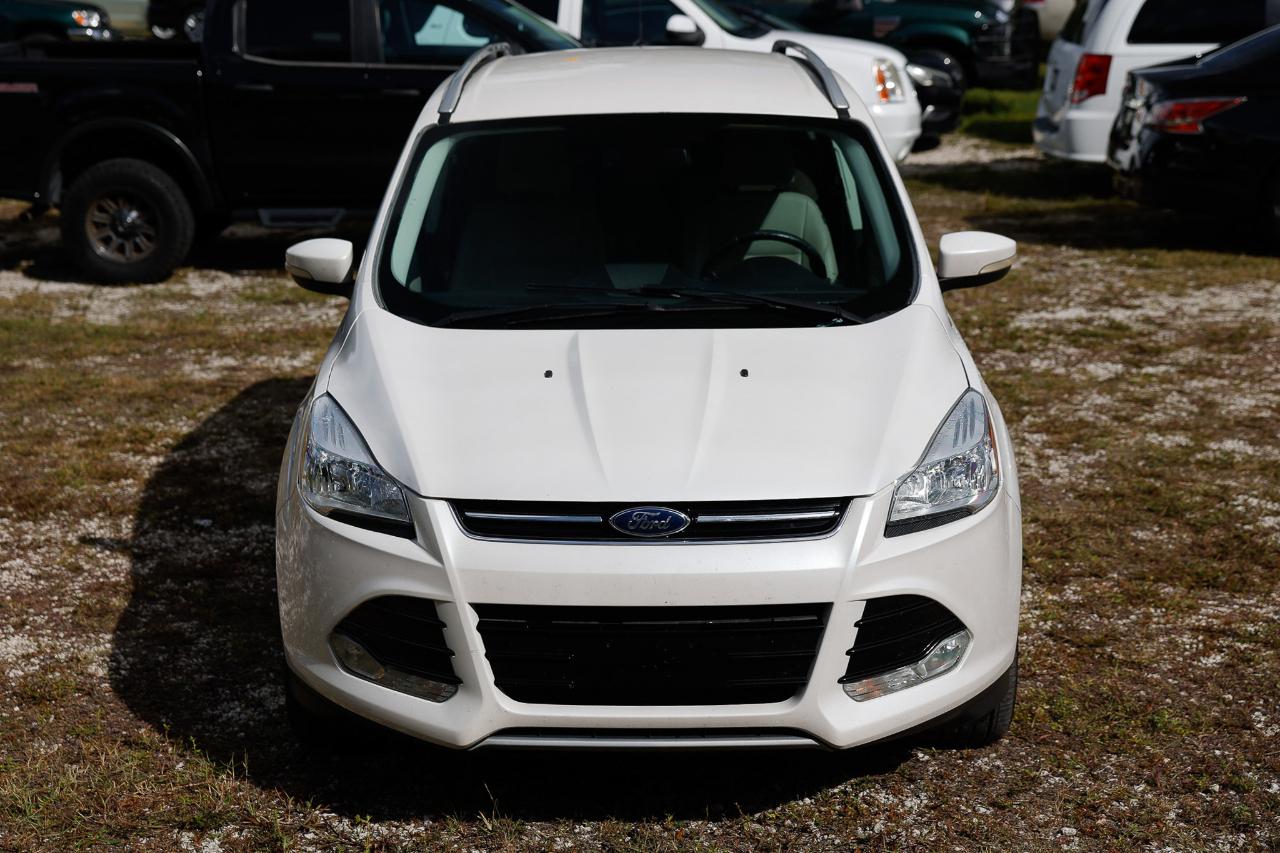 Ford Escape  2014