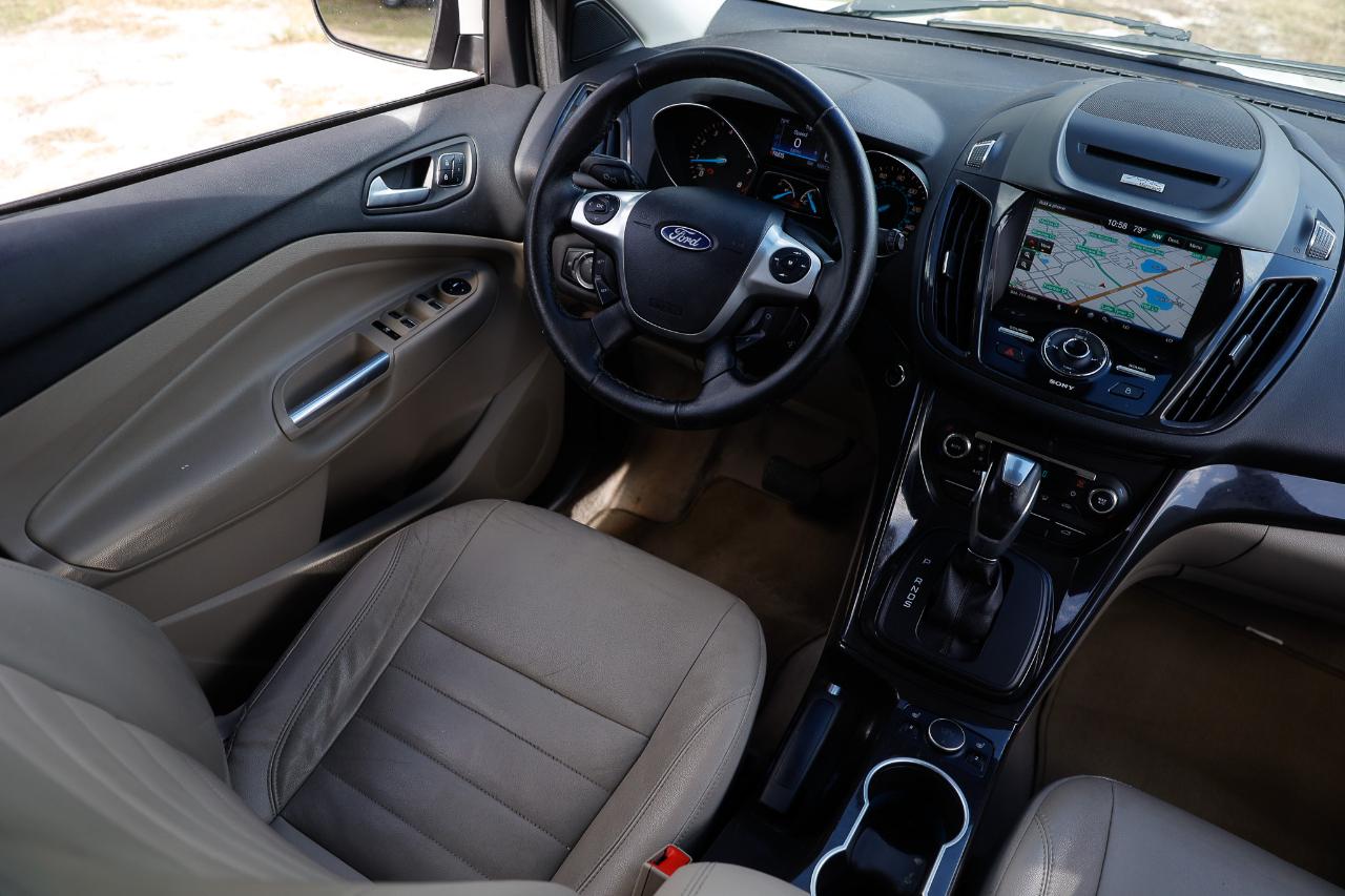Ford Escape  2014