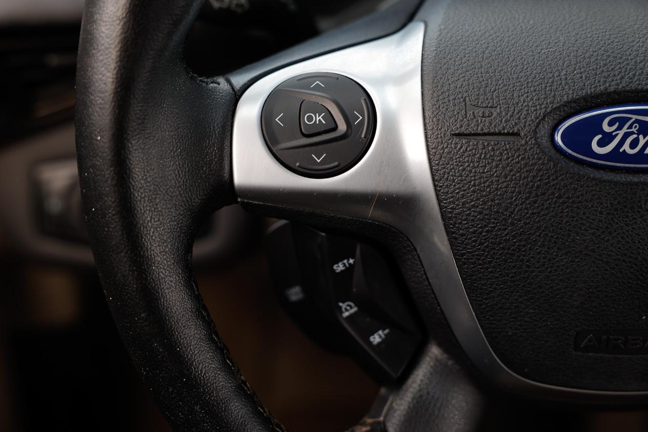 Ford Escape  2014