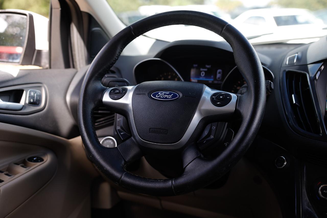 Ford Escape  2014