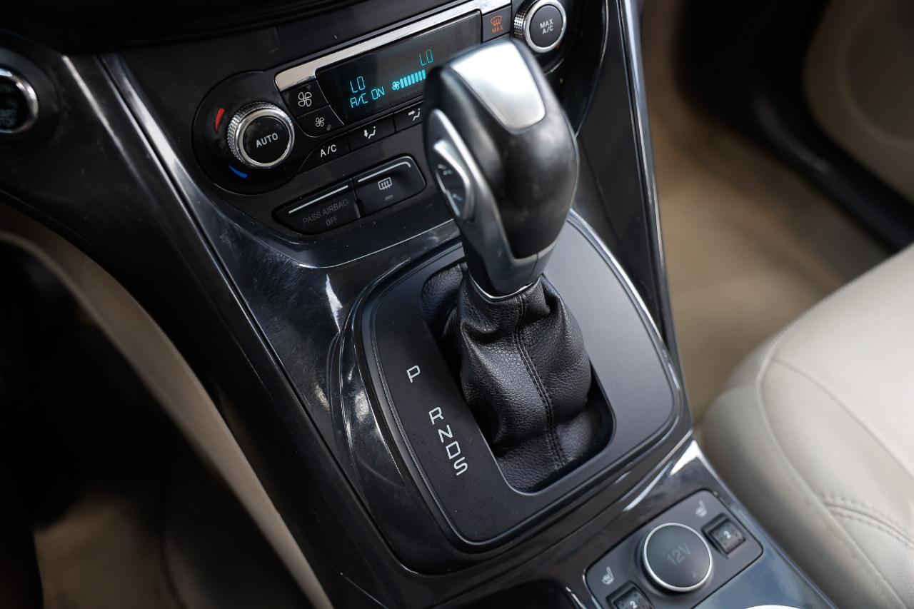 Ford Escape  2014