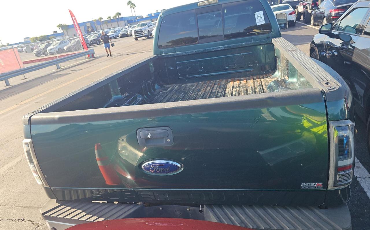 Ford Super Duty F-350 DRW  2008