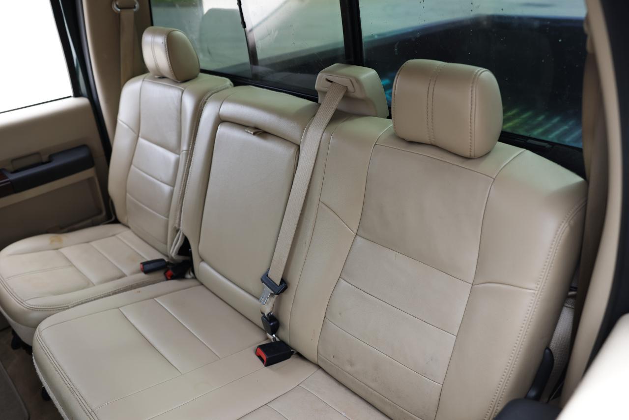 Ford Super Duty F-350 DRW  2008