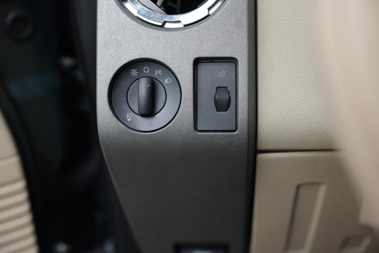 Ford Super Duty F-350 DRW  2008