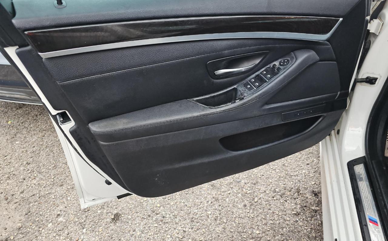 BMW 5 Series  2014
