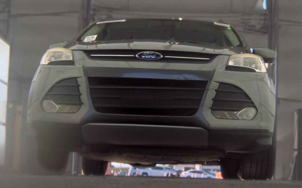 Ford Escape  2014