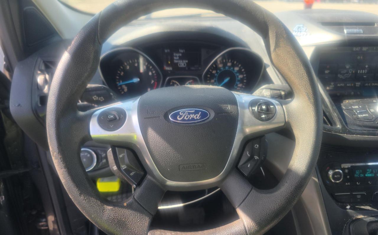 Ford Escape  2014