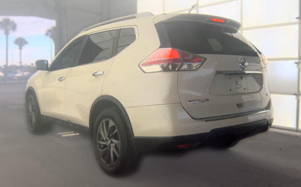 Nissan Rogue  2016