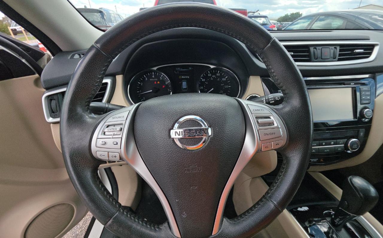 Nissan Rogue  2016