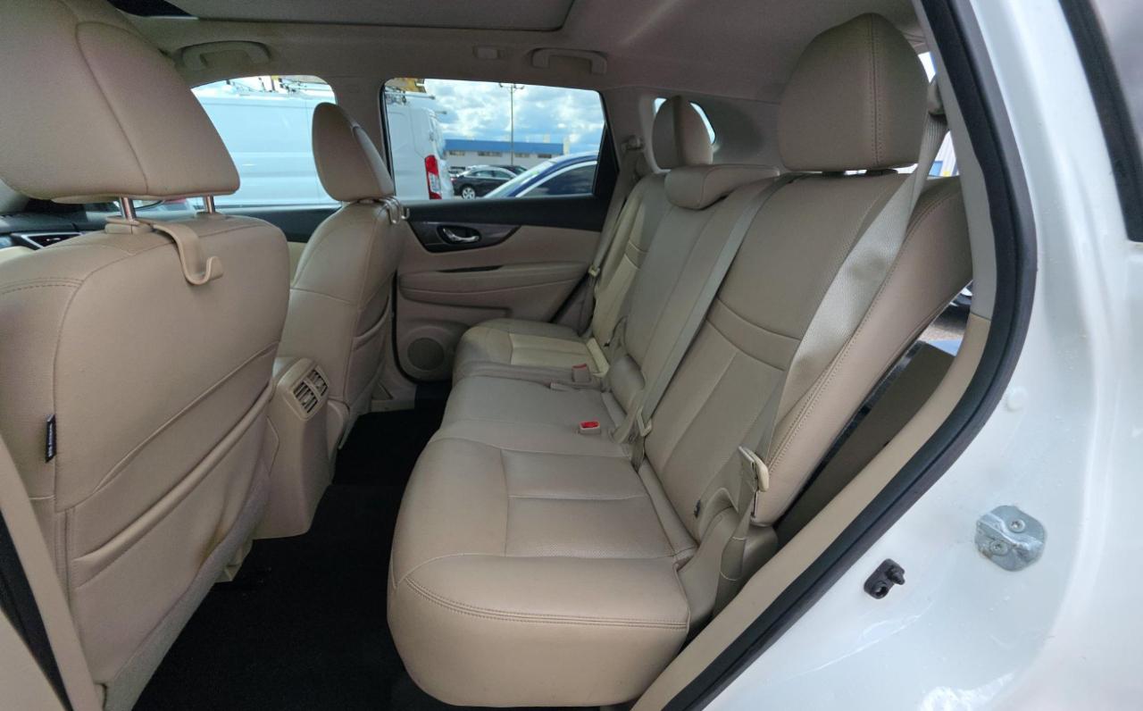 Nissan Rogue  2016