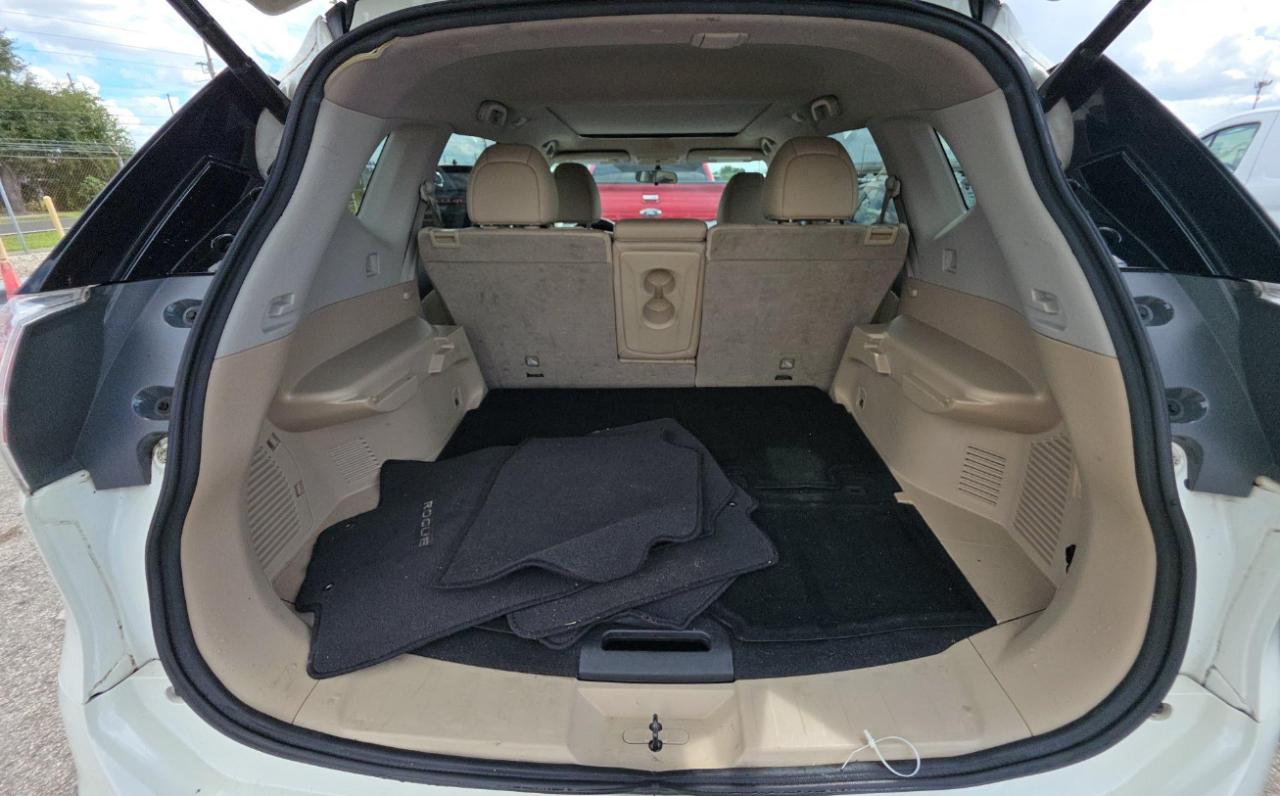 Nissan Rogue  2016
