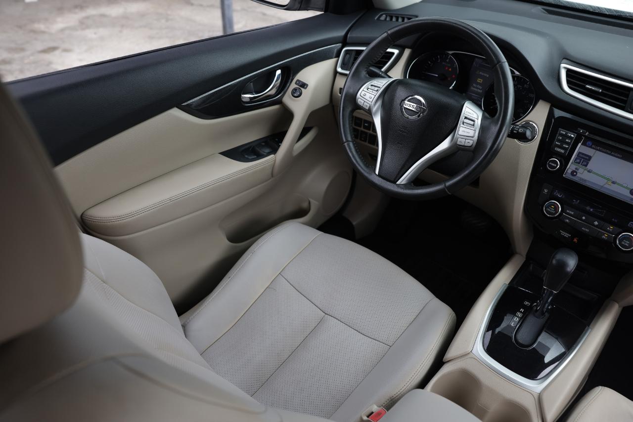 Nissan Rogue  2016